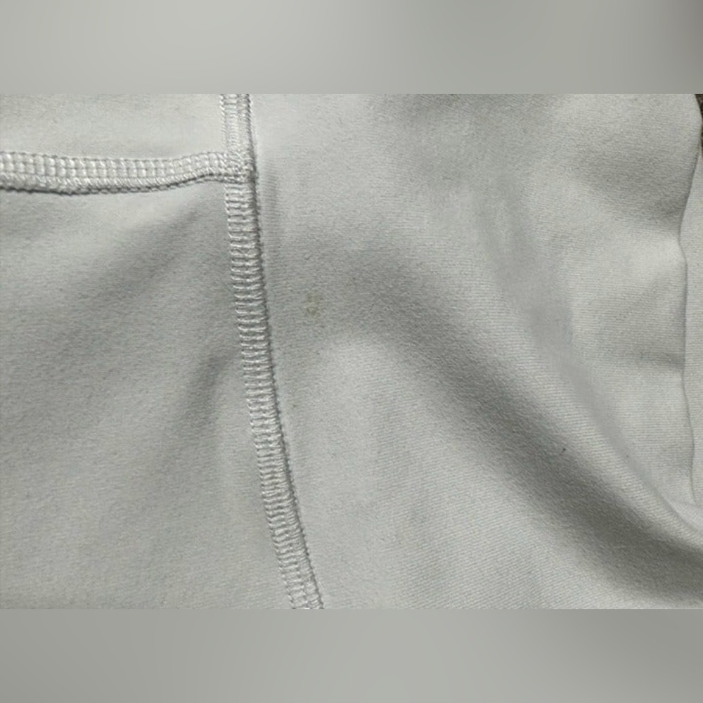 Alo Yoga Moto Leggings | White / Dove Gray | Size M - Picture 8 of 12